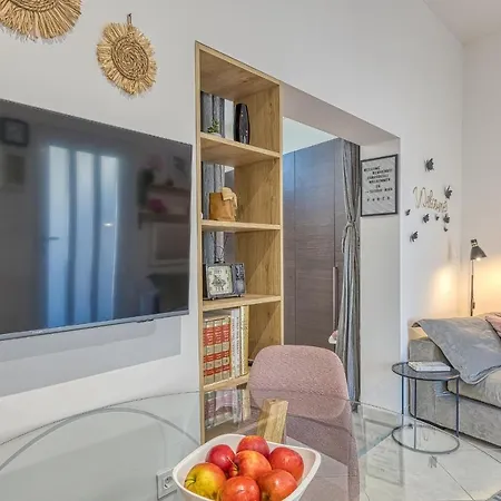 Apartment Studio Riva With Terrace Porec