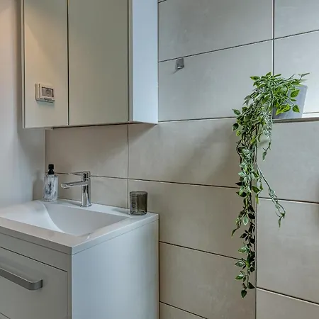 Studio Riva With Terrace Apartment Porec