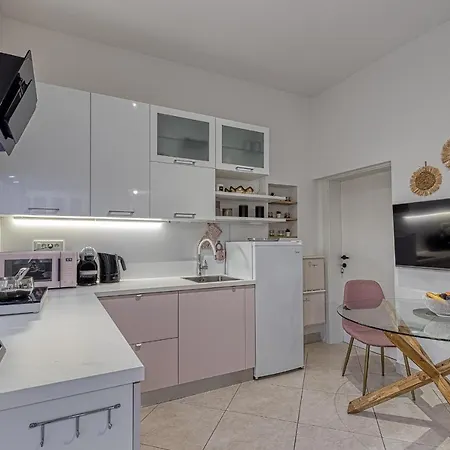 Studio Riva With Terrace Apartment Porec